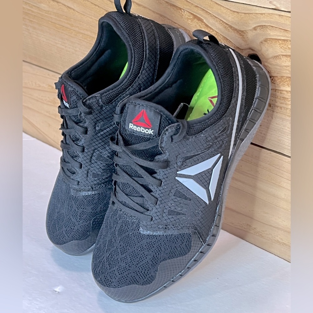 Reebok steel toe shoes mens 5.5 womens 7